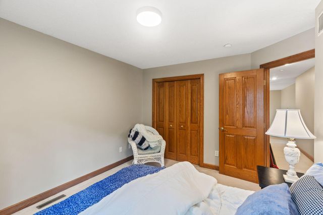 4172 Cashell Glen, Eagan, MN 55122