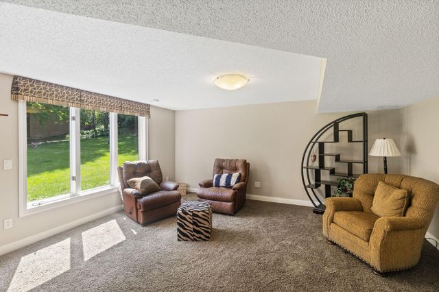 4172 Cashell Glen, Eagan, MN 55122