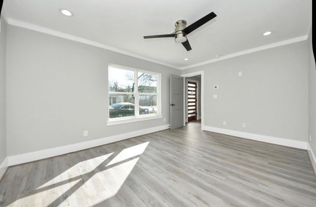 604 W 28th Street A, Houston, TX 77008