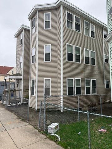 73 Hamilton, Boston, MA 02125