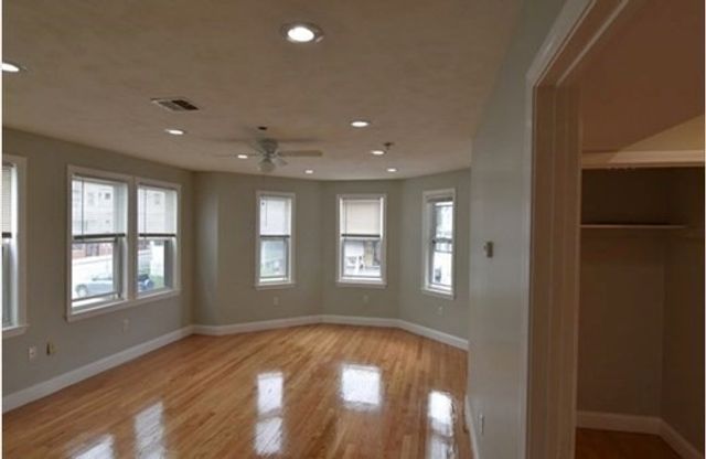 73 Hamilton, Boston, MA 02125