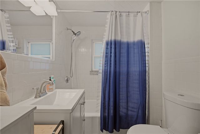 117 Camp Avenue, North Kingstown, RI 02852