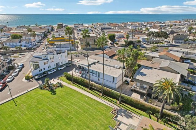 4404 Channel Place, Newport Beach, CA 92663