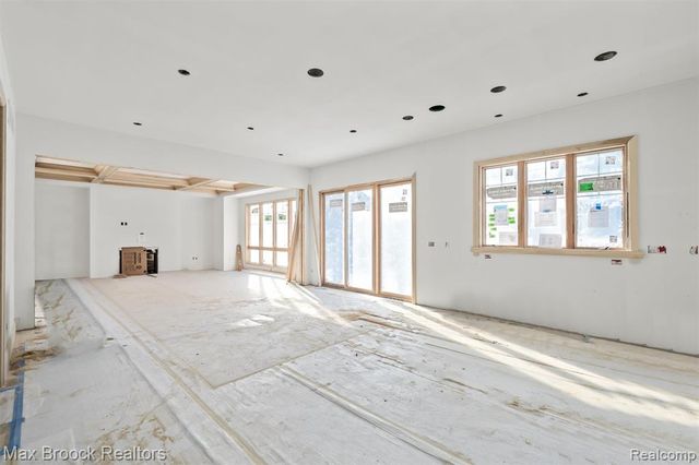 3627 Middlebury Lane, Bloomfield Hills, MI 48301