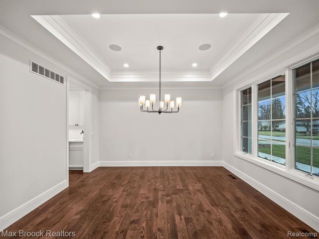 3627 Middlebury Lane, Bloomfield Hills, MI 48301