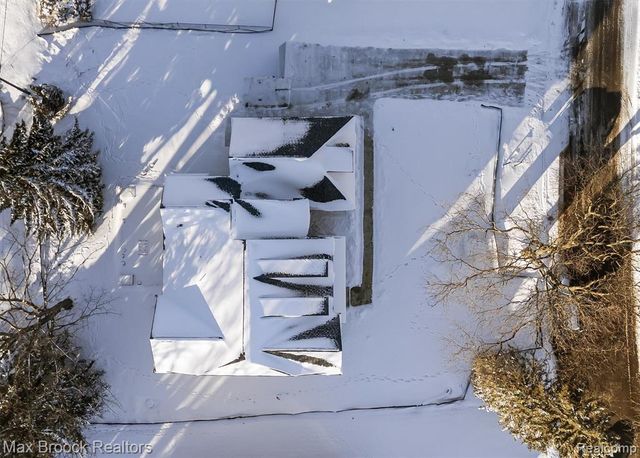 3627 Middlebury Lane, Bloomfield Hills, MI 48301