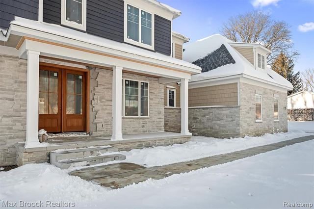3627 Middlebury Lane, Bloomfield Hills, MI 48301