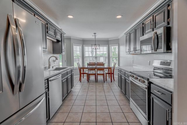 5508 Cordova Lane, Jonesboro, AR 72404