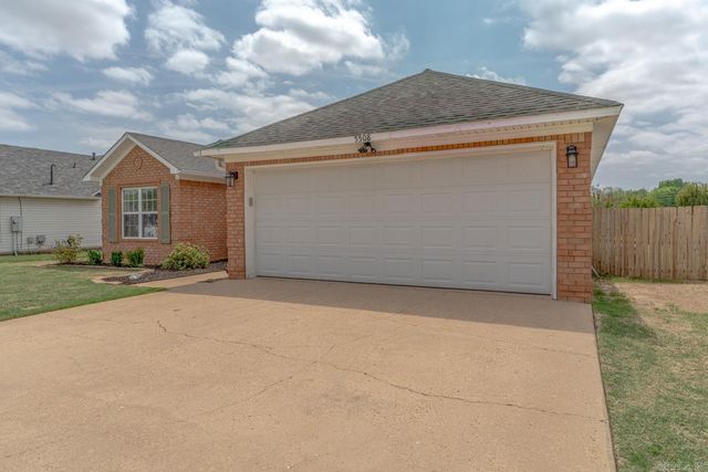 5508 Cordova Lane, Jonesboro, AR 72404