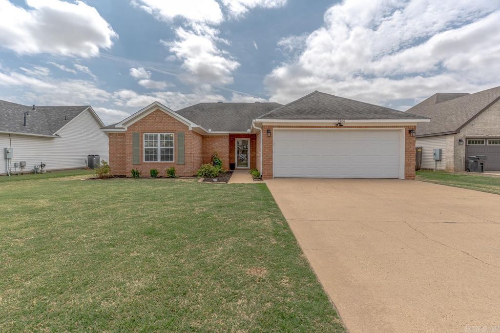 5508 Cordova Lane, Jonesboro, AR 72404