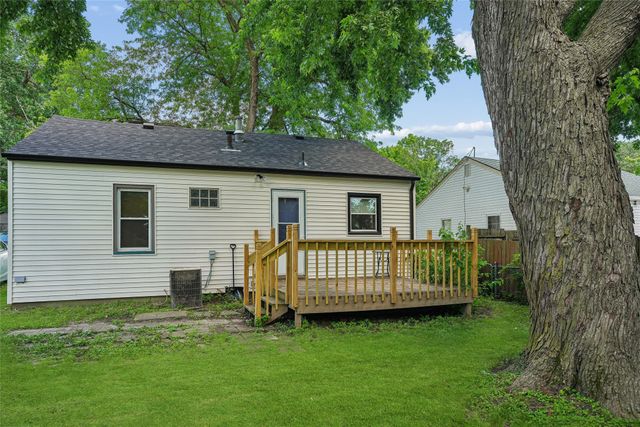 1508 E 30th Street, Des Moines, IA 50317