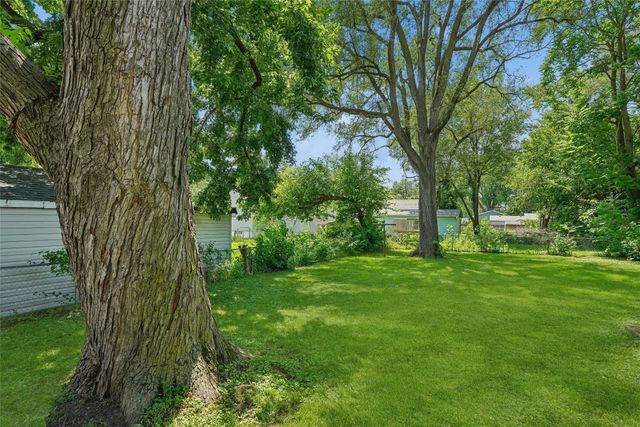 1508 E 30th Street, Des Moines, IA 50317