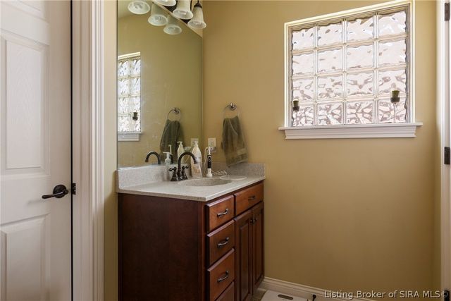 11532 Yorktown Boulevard, Sellersburg, IN 47172