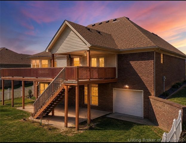 11532 Yorktown Boulevard, Sellersburg, IN 47172