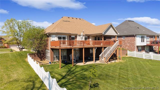 11532 Yorktown Boulevard, Sellersburg, IN 47172