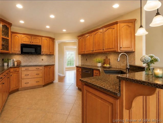 11532 Yorktown Boulevard, Sellersburg, IN 47172