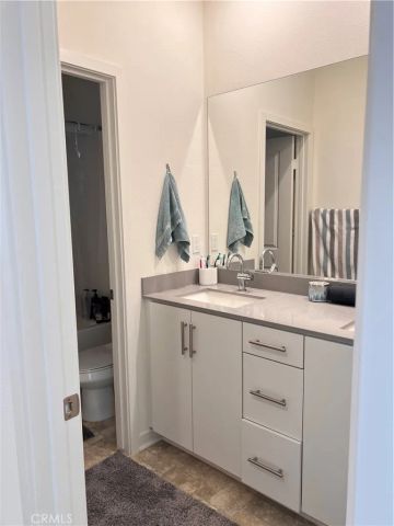 16032 Sunny Court, Fontana, CA 92336