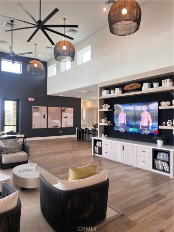 16032 Sunny Court, Fontana, CA 92336