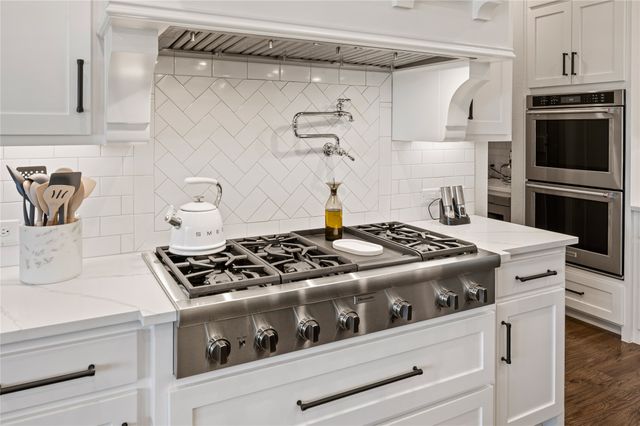 516 Westcreek Lane, Northlake, TX 76226