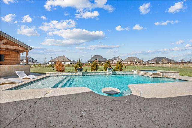 516 Westcreek Lane, Northlake, TX 76226