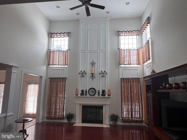 45 HEMPSTEAD DR, Newark, DE 19702