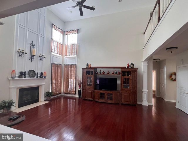 45 HEMPSTEAD DR, Newark, DE 19702