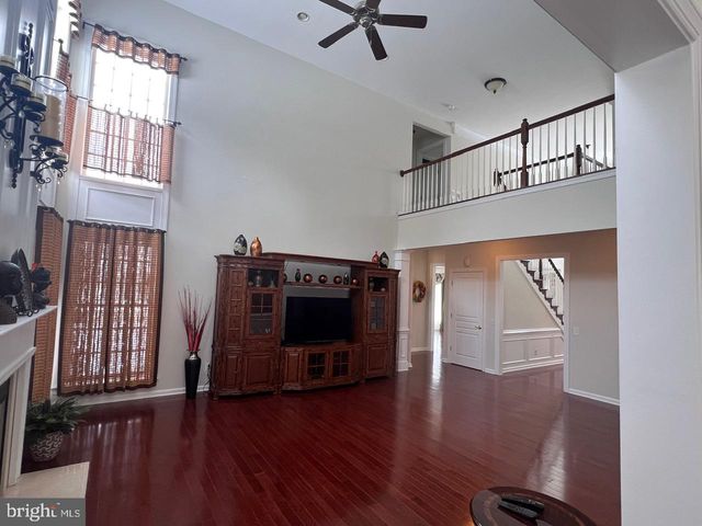 45 HEMPSTEAD DR, Newark, DE 19702