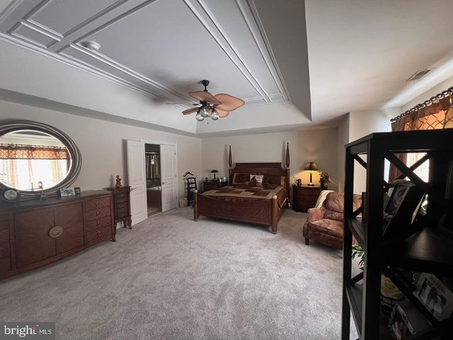 45 HEMPSTEAD DR, Newark, DE 19702