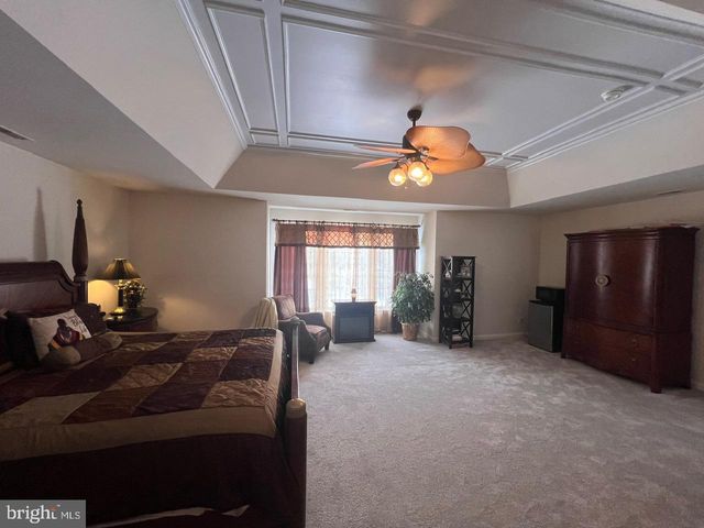 45 HEMPSTEAD DR, Newark, DE 19702