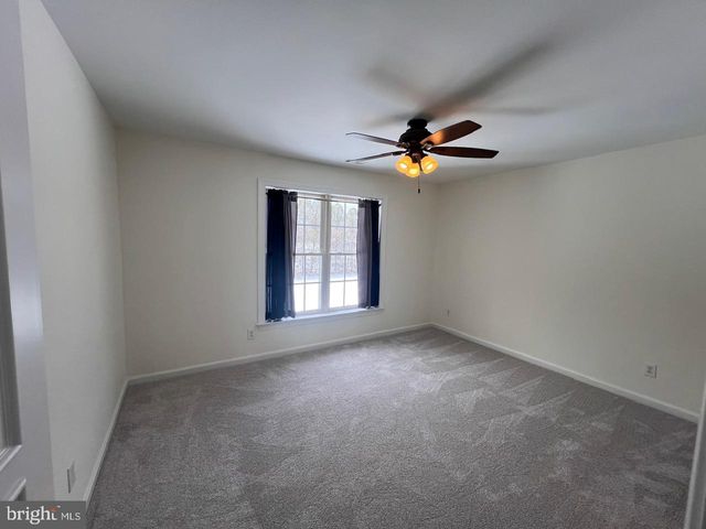 45 HEMPSTEAD DR, Newark, DE 19702