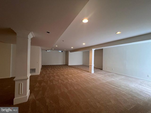 45 HEMPSTEAD DR, Newark, DE 19702