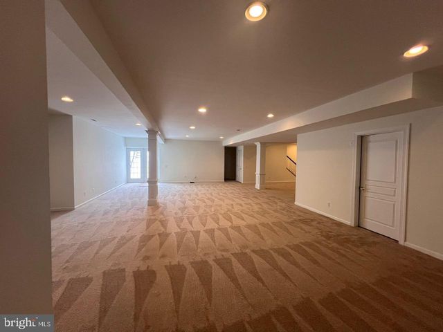 45 HEMPSTEAD DR, Newark, DE 19702