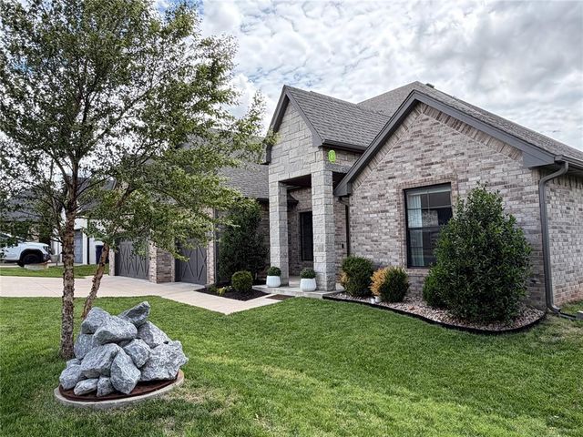 13009 Ponderosa Boulevard, Oklahoma City, OK 73142