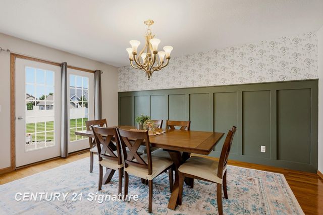 2207 Satkowiak Drive, Bay City, MI 48706