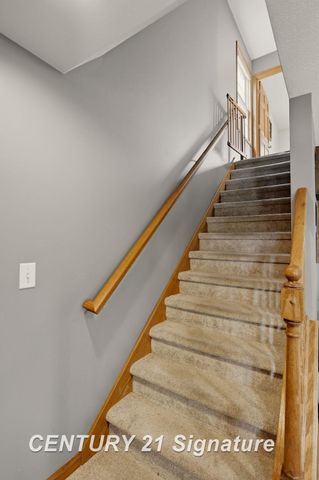 2207 Satkowiak Drive, Bay City, MI 48706