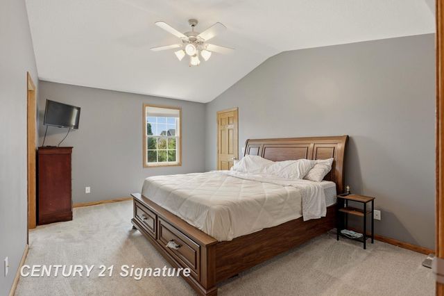 2207 Satkowiak Drive, Bay City, MI 48706