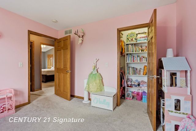 2207 Satkowiak Drive, Bay City, MI 48706