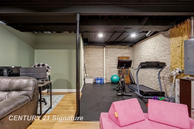 2207 Satkowiak Drive, Bay City, MI 48706