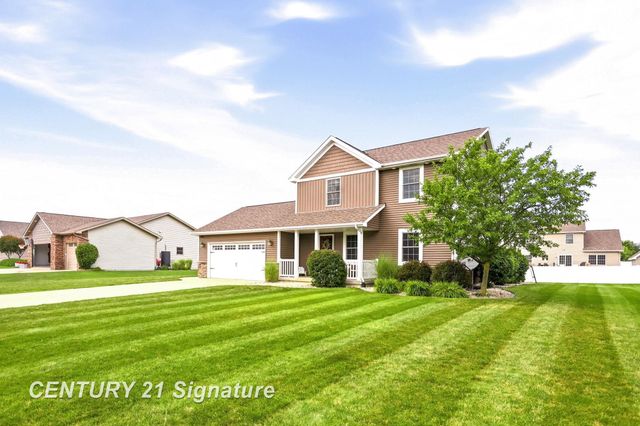 2207 Satkowiak Drive, Bay City, MI 48706