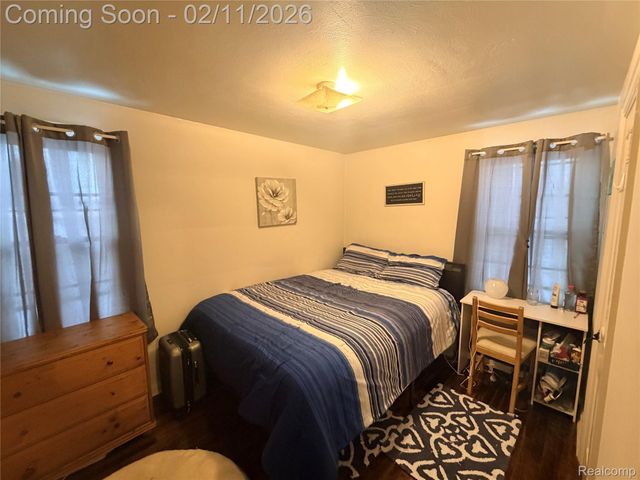 2122 Cedar Street, Delhi Charter Township, MI 48842