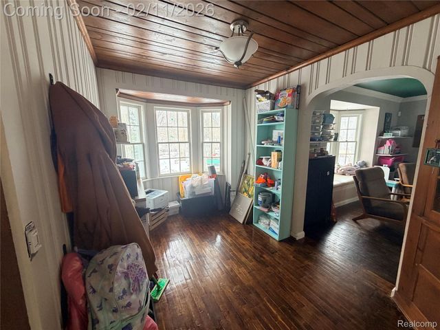 2122 Cedar Street, Delhi Charter Township, MI 48842