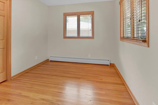 1381 Woodhill Drive, Woodbury, MN 55125