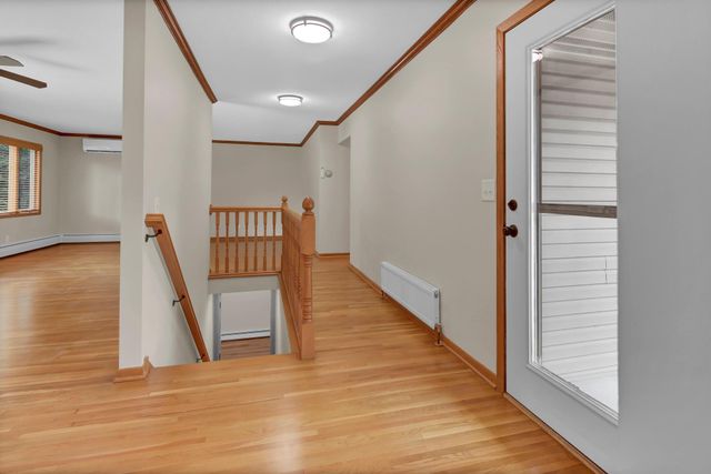 1381 Woodhill Drive, Woodbury, MN 55125