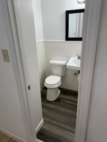 301 Avondale Street 4, Houston, TX 77006