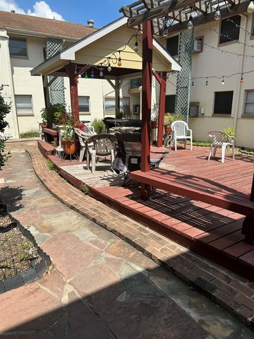 301 Avondale Street 4, Houston, TX 77006