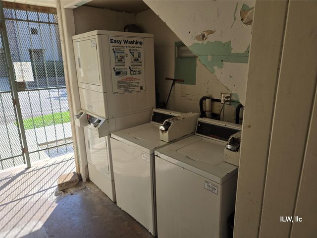 301 Avondale Street 4, Houston, TX 77006