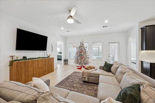 3223 Derry Hill Drive, Fulshear, TX 77441