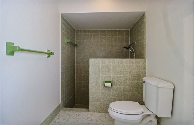 1329 NW 84th Drive NW, Coral Springs, FL 33071