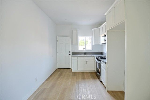 1641 E 50th, Los Angeles, CA 90011