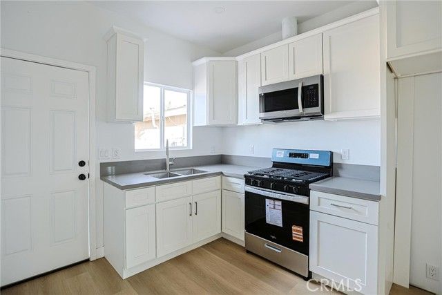 1641 E 50th, Los Angeles, CA 90011